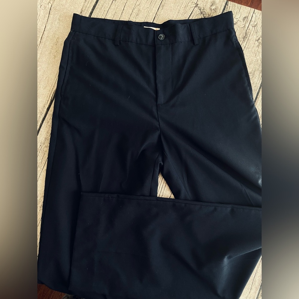 Dress pants/formal. Boys flat front dress pants. Youth size 16. Navy color.